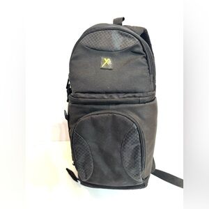 Xit XTBPS Black Deluxe Digital Camera & Video Sling Style Padded Shoulder Bag